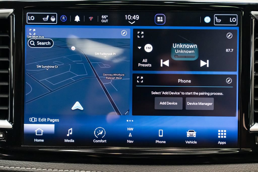 Used 2023 Chrysler Pacifica Limited FWD image 14