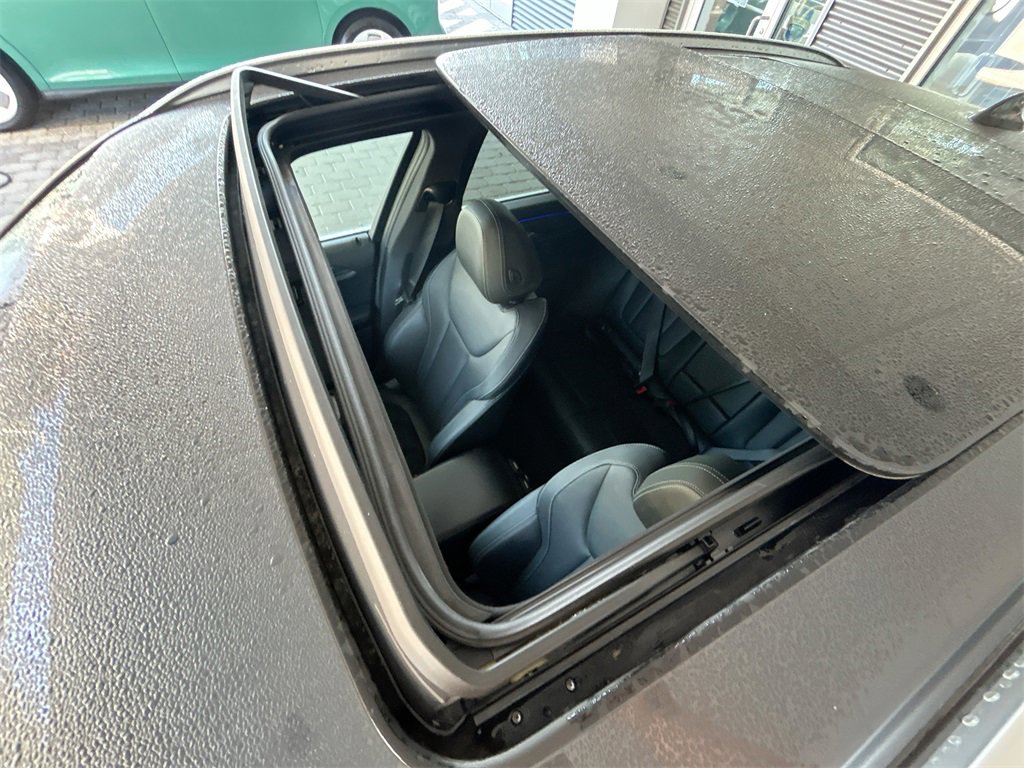 Used 2024 BMW X3 xDrive30i image 41