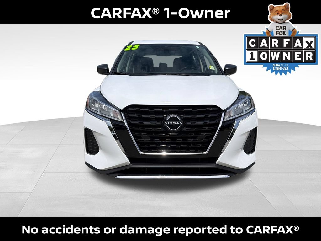 Certified 2025 Nissan Kicks Play S FWD image 2