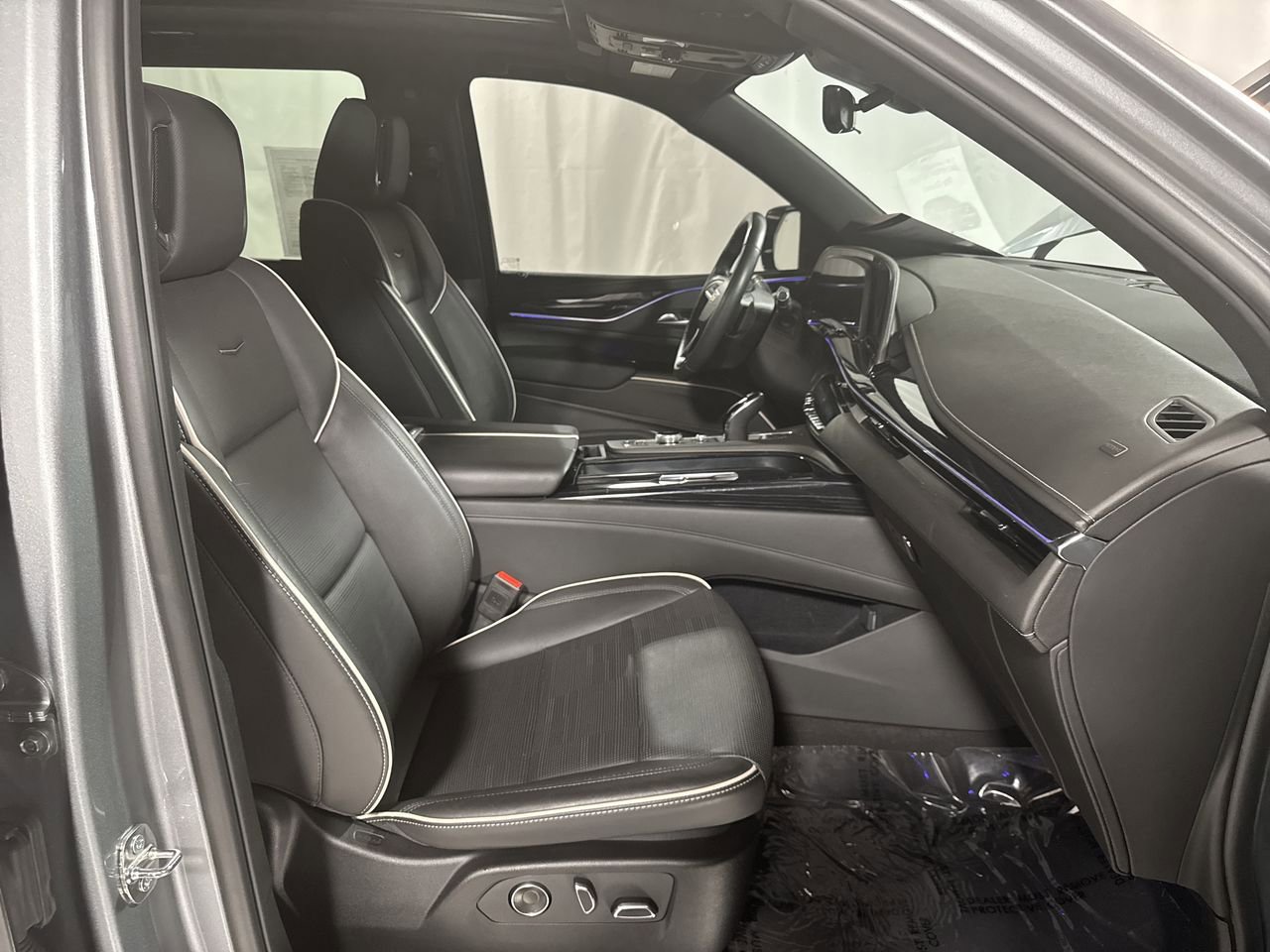 Used 2024 Cadillac Escalade Sport image 35