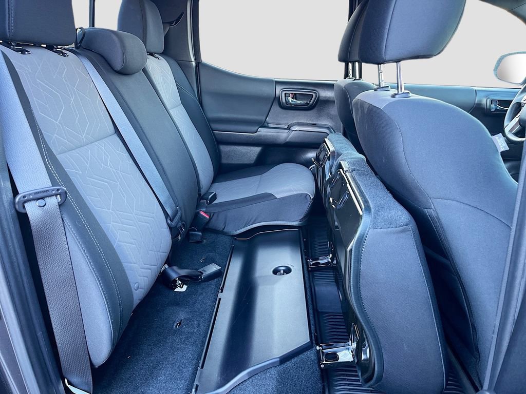 Used 2023 Toyota Tacoma TRD Sport w/ Advanced Technology Package image 30