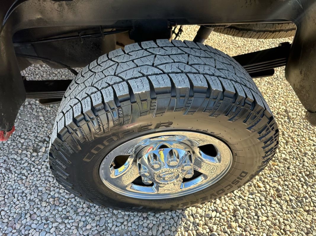 Used 2012 RAM 2500 ST w/ Chrome Appearance Group image 39