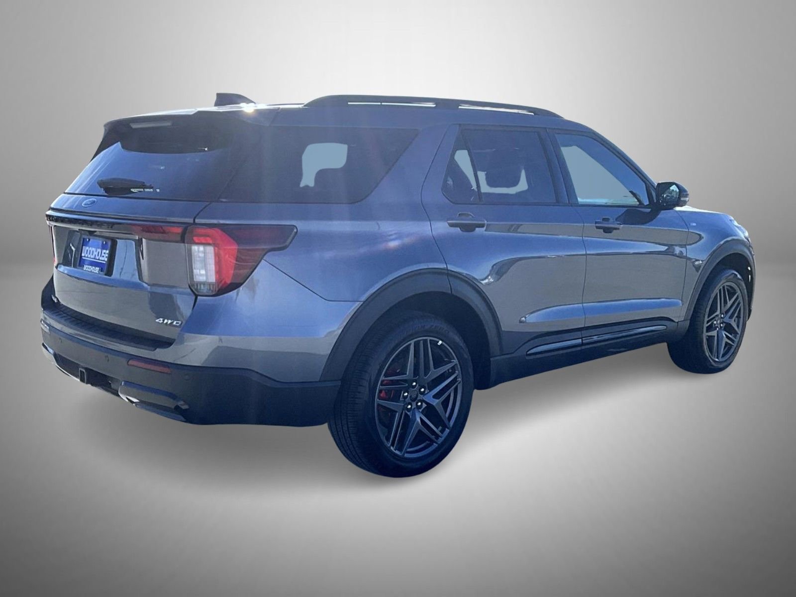 Used 2025 Ford Explorer ST-Line w/ ST-Line Street Pack image 5