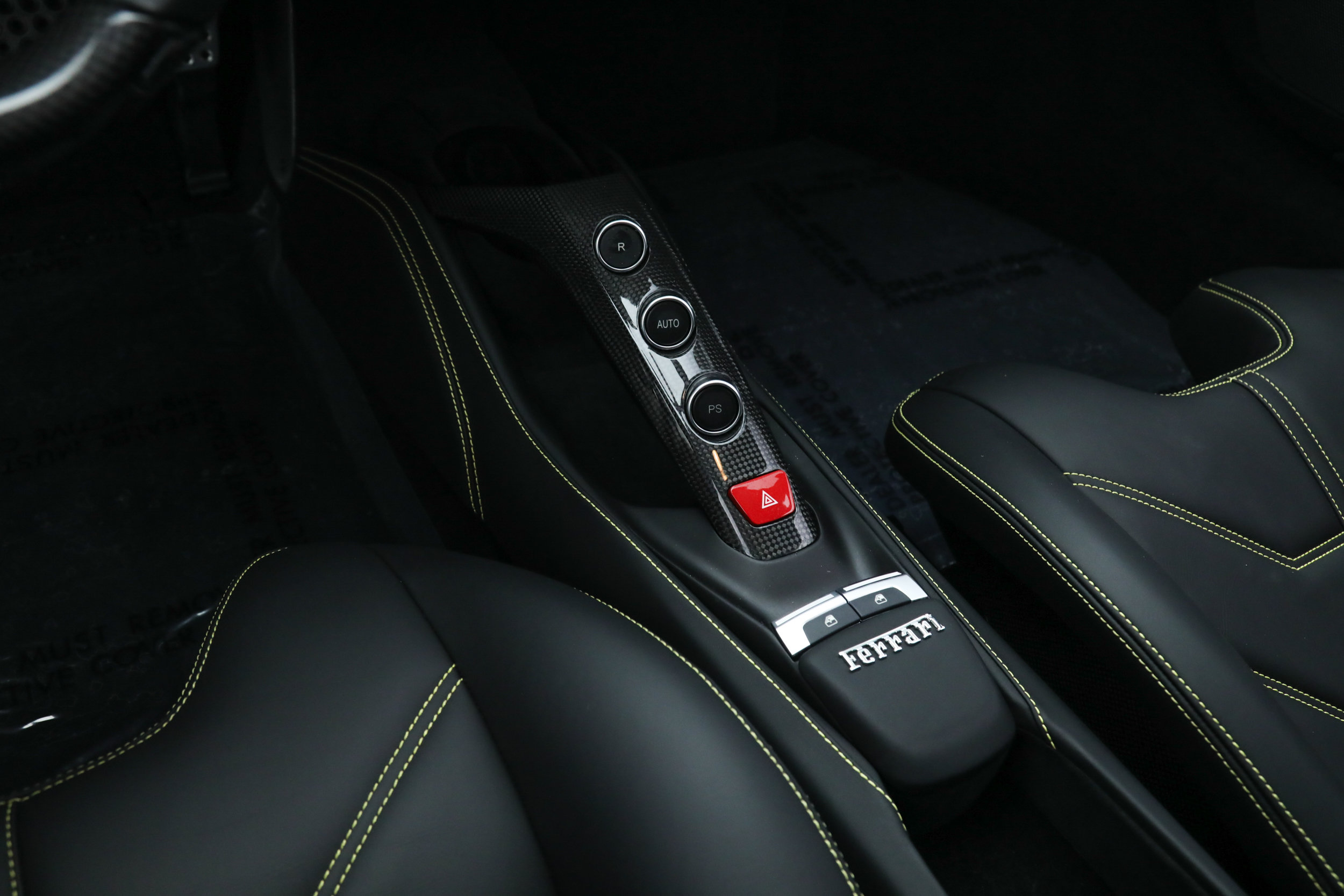 Used 2017 Ferrari 488 GTB RWD image 30