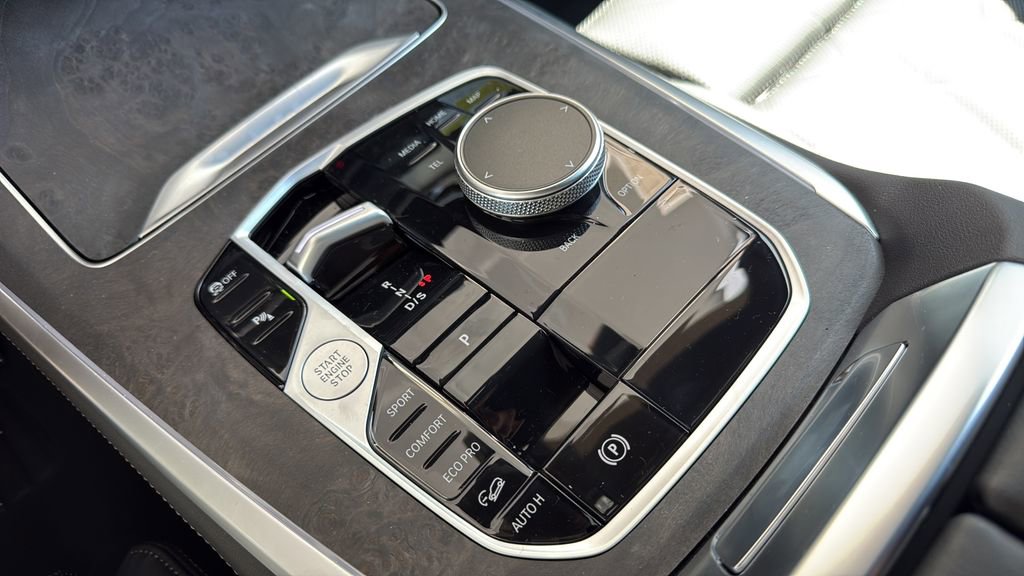 New 2026 BMW X5 xDrive40i image 14