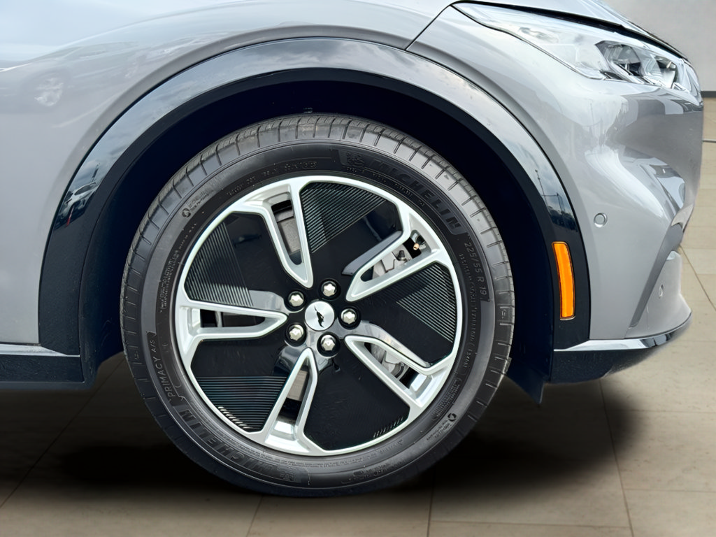 Used 2023 Ford Mustang Mach-E Premium RWD image 46