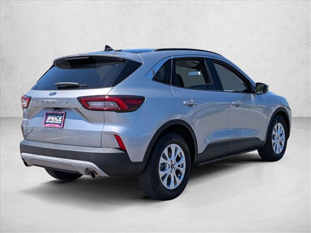 Used 2023 Ford Escape Active w/ Tech Pack #2 FWD image 5