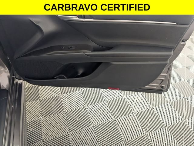 Used 2023 Toyota Camry SE FWD image 30