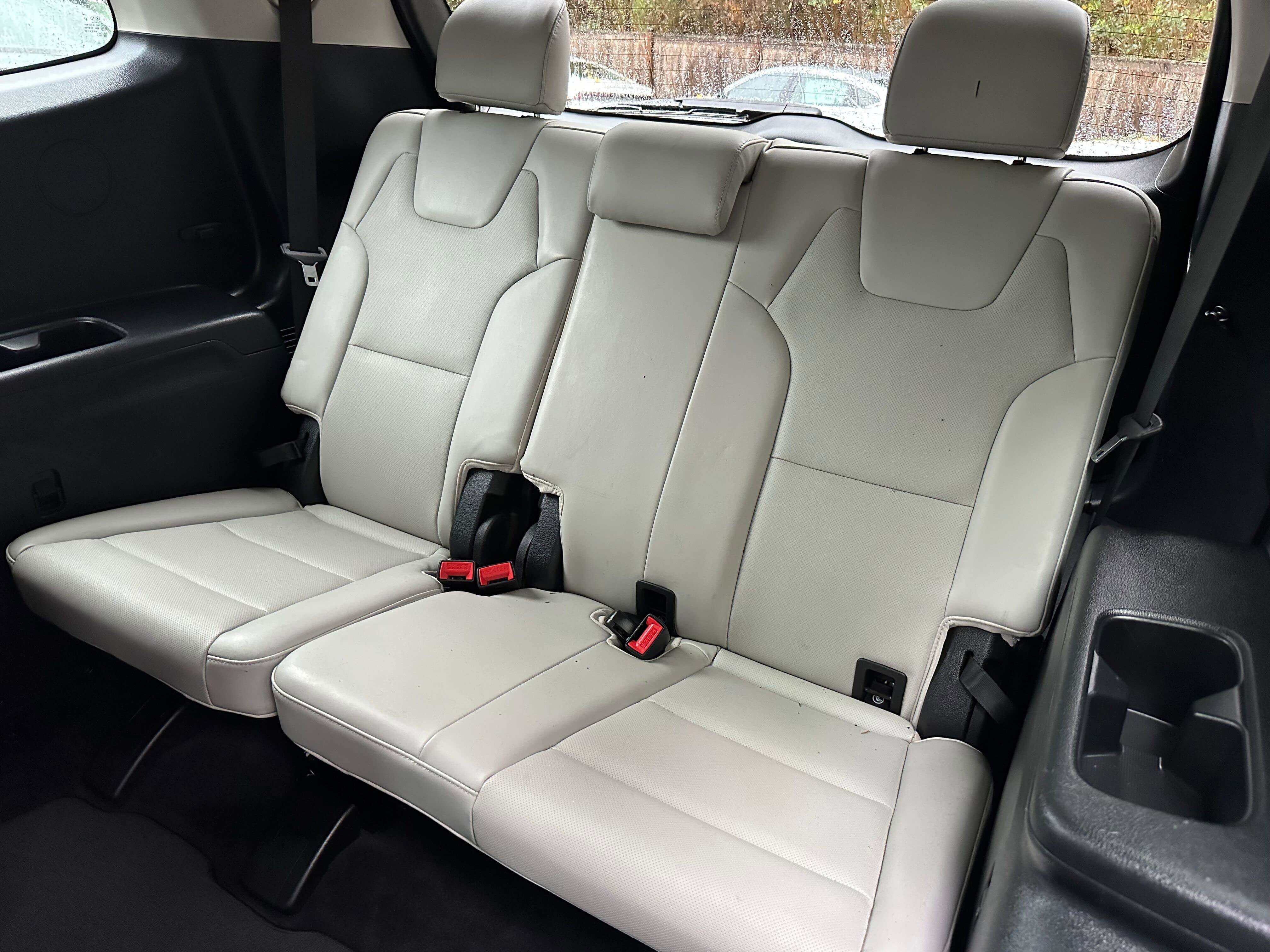 Used 2020 Kia Telluride S image 17