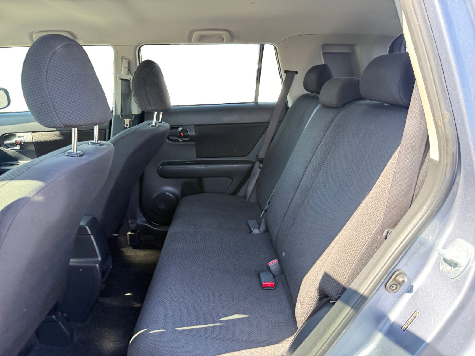 Used 2010 Scion xB FWD image 16