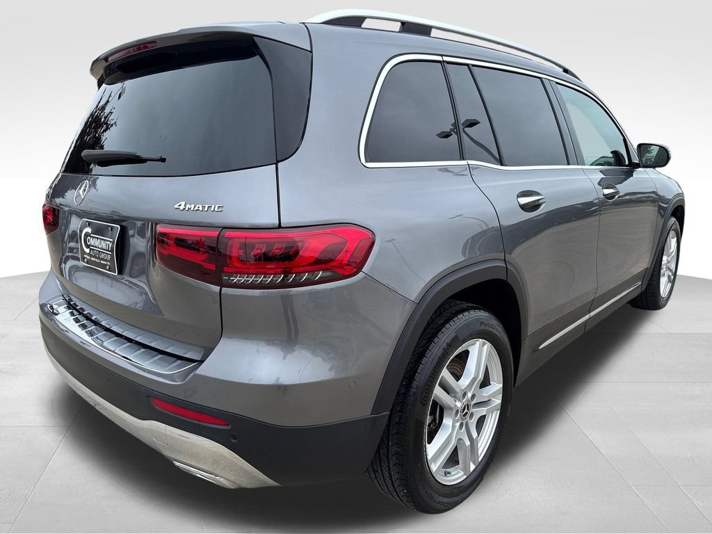 Used 2023 Mercedes-Benz GLB 250 4MATIC image 5