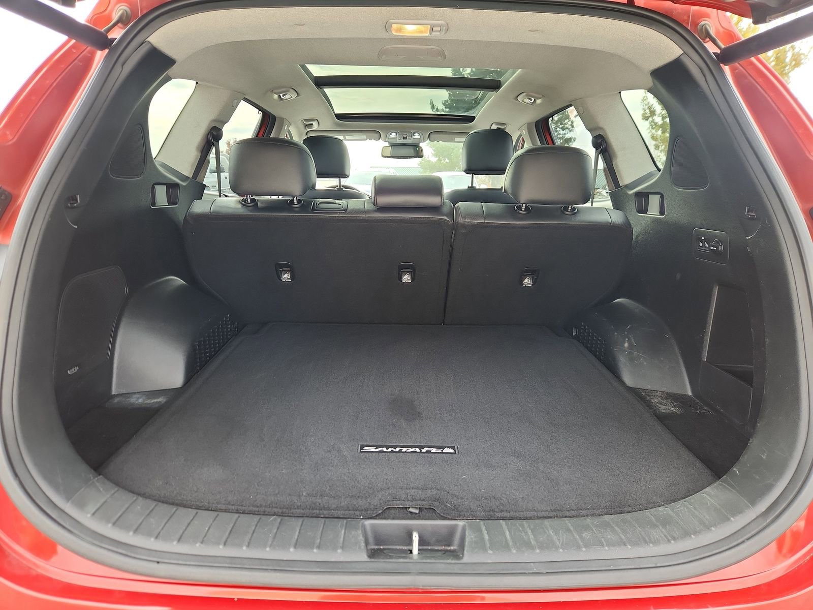 Used 2020 Hyundai Santa Fe SEL image 11