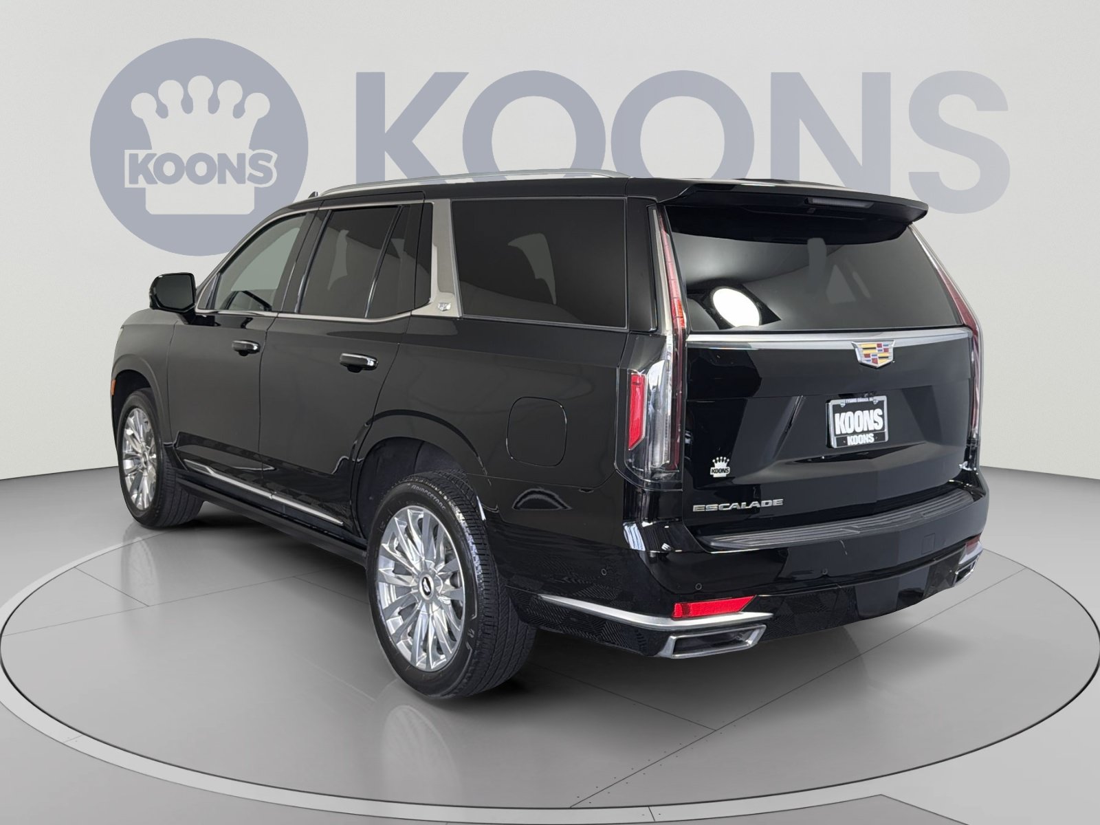 Used 2023 Cadillac Escalade Premium Luxury w/ Performance Package AWD/4WD image 4