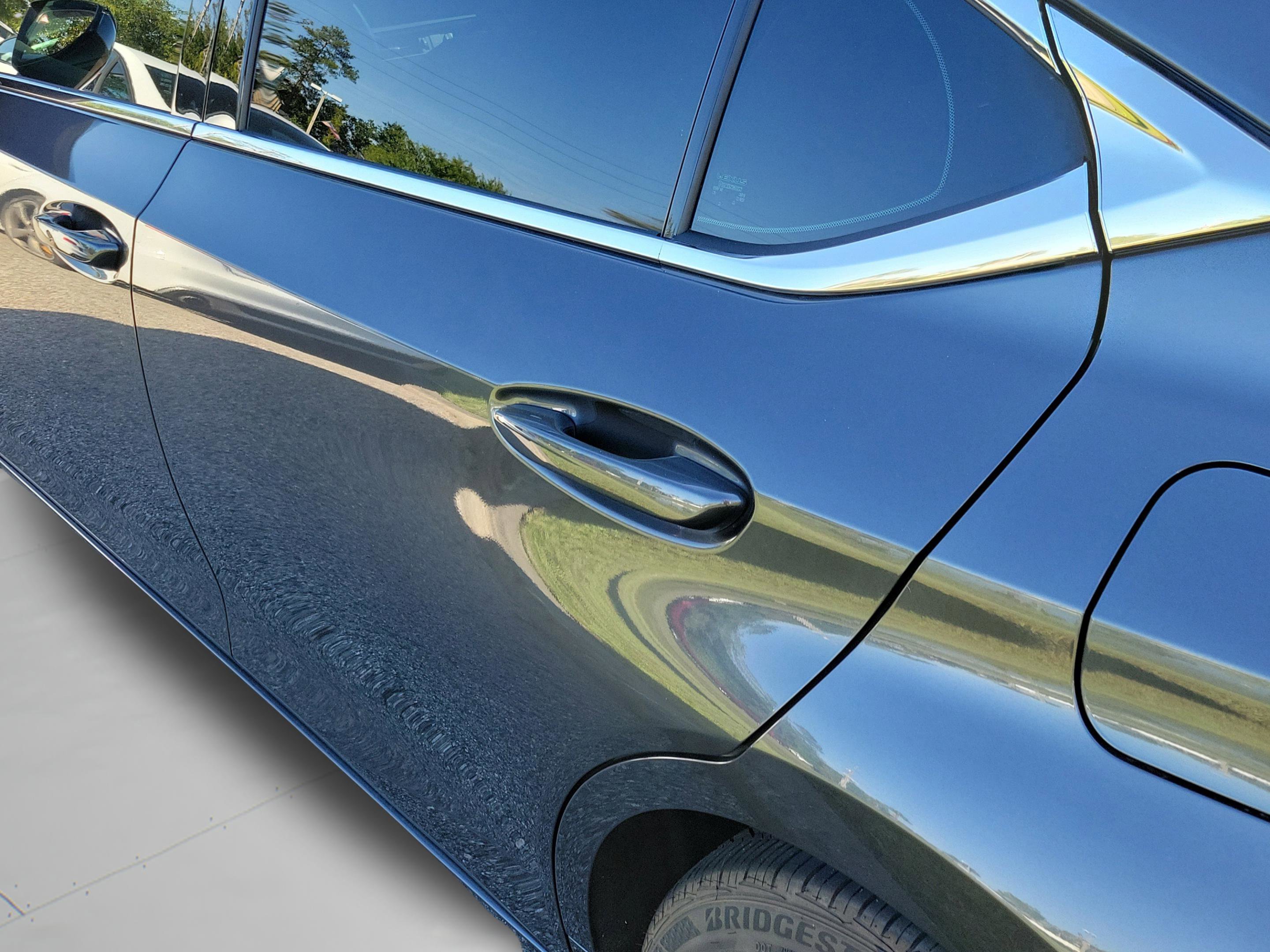 Used 2023 Lexus ES 350 w/ Premium Package FWD image 23