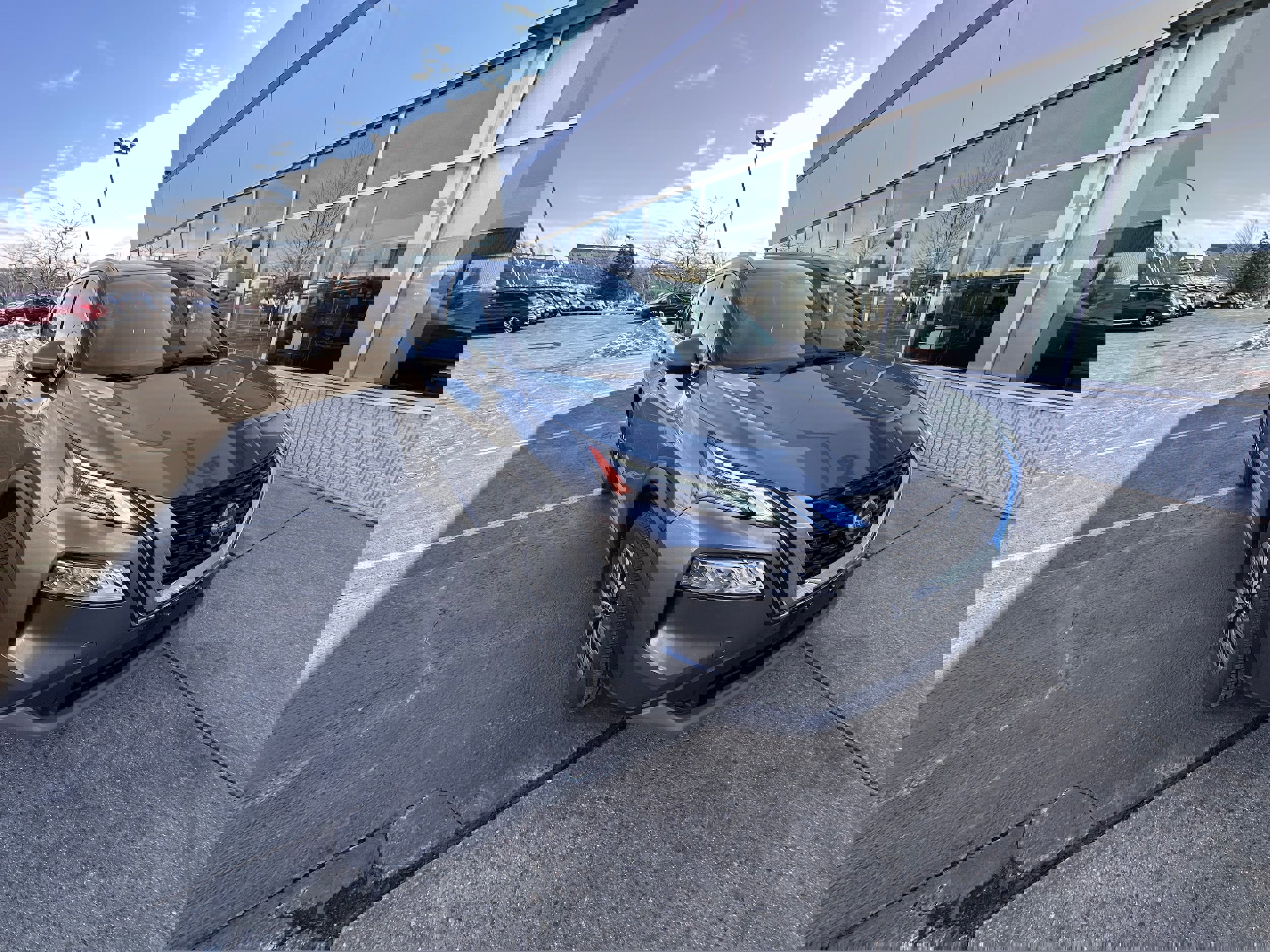 Used 2021 Nissan Rogue SV w/ Premium Package