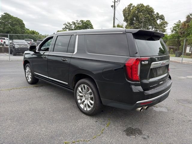 Used 2023 GMC Yukon XL Denali w/ Denali Reserve Package AWD/4WD image 2