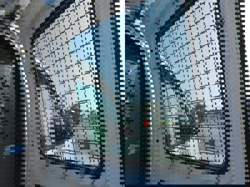 Used 2014 Chevrolet Express 2500 image 17