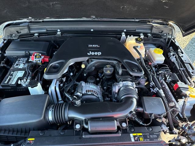 Used 2020 Jeep Wrangler Unlimited Sport image 13