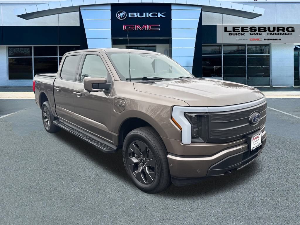 Used 2022 Ford F150 Lightning Lariat image 1