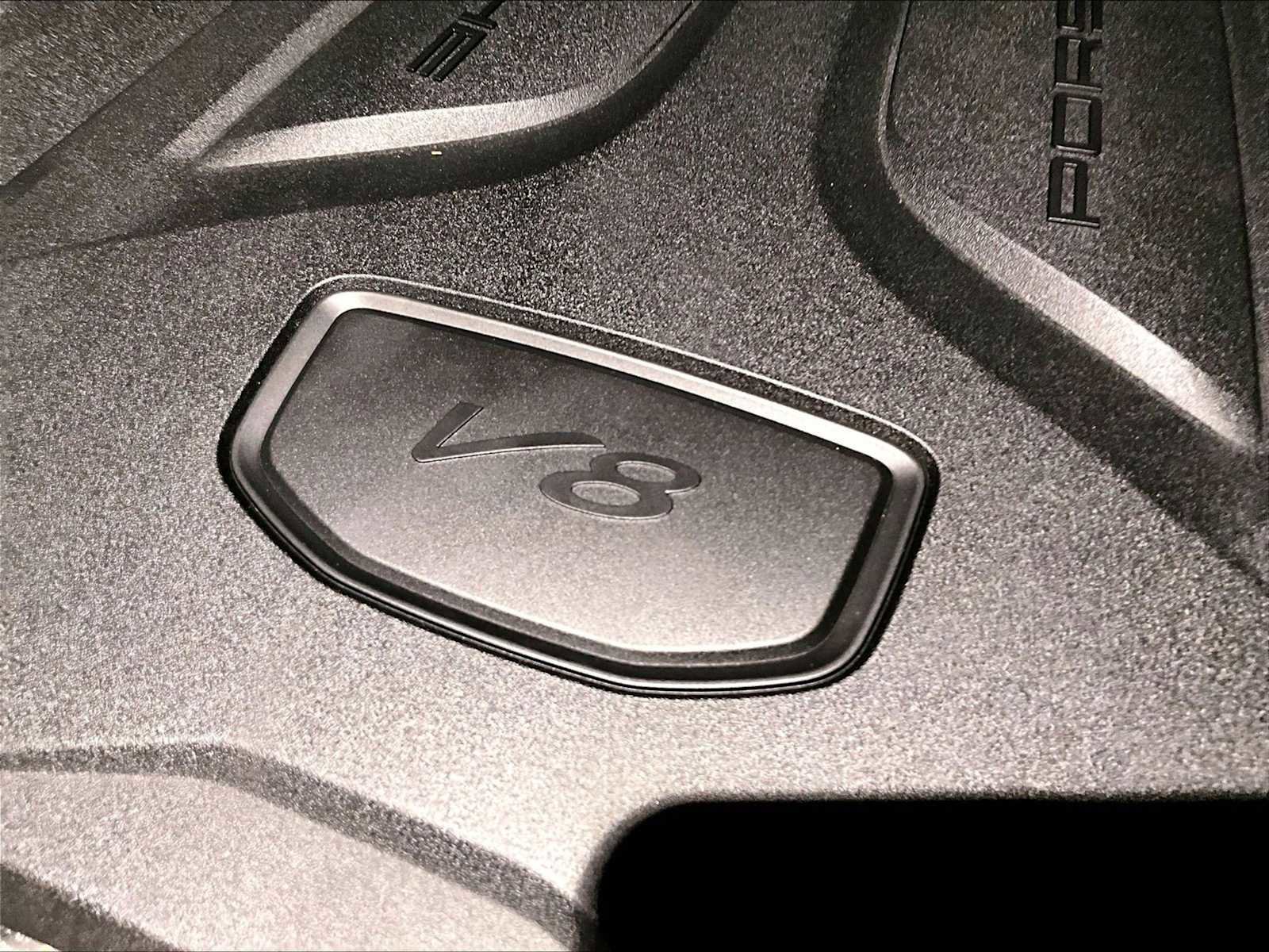 Used 2025 Porsche Cayenne S image 35