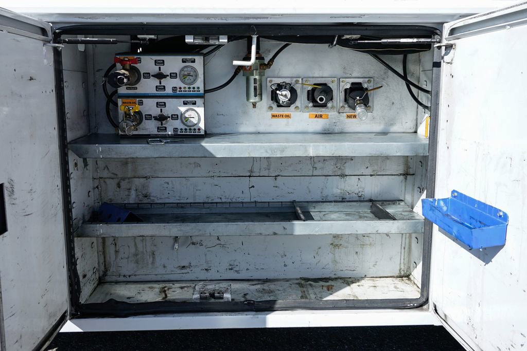 Used 2019 Freightliner Sprinter 3500 image 7