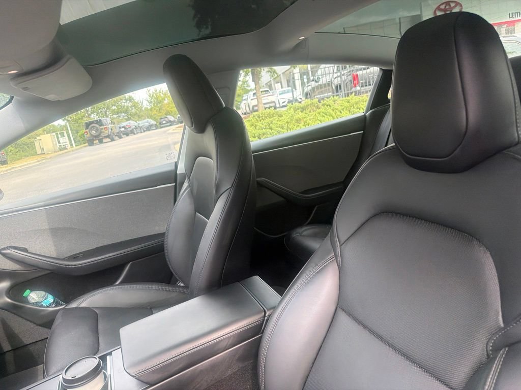 Used 2025 Tesla Model 3 Long Range RWD image 9
