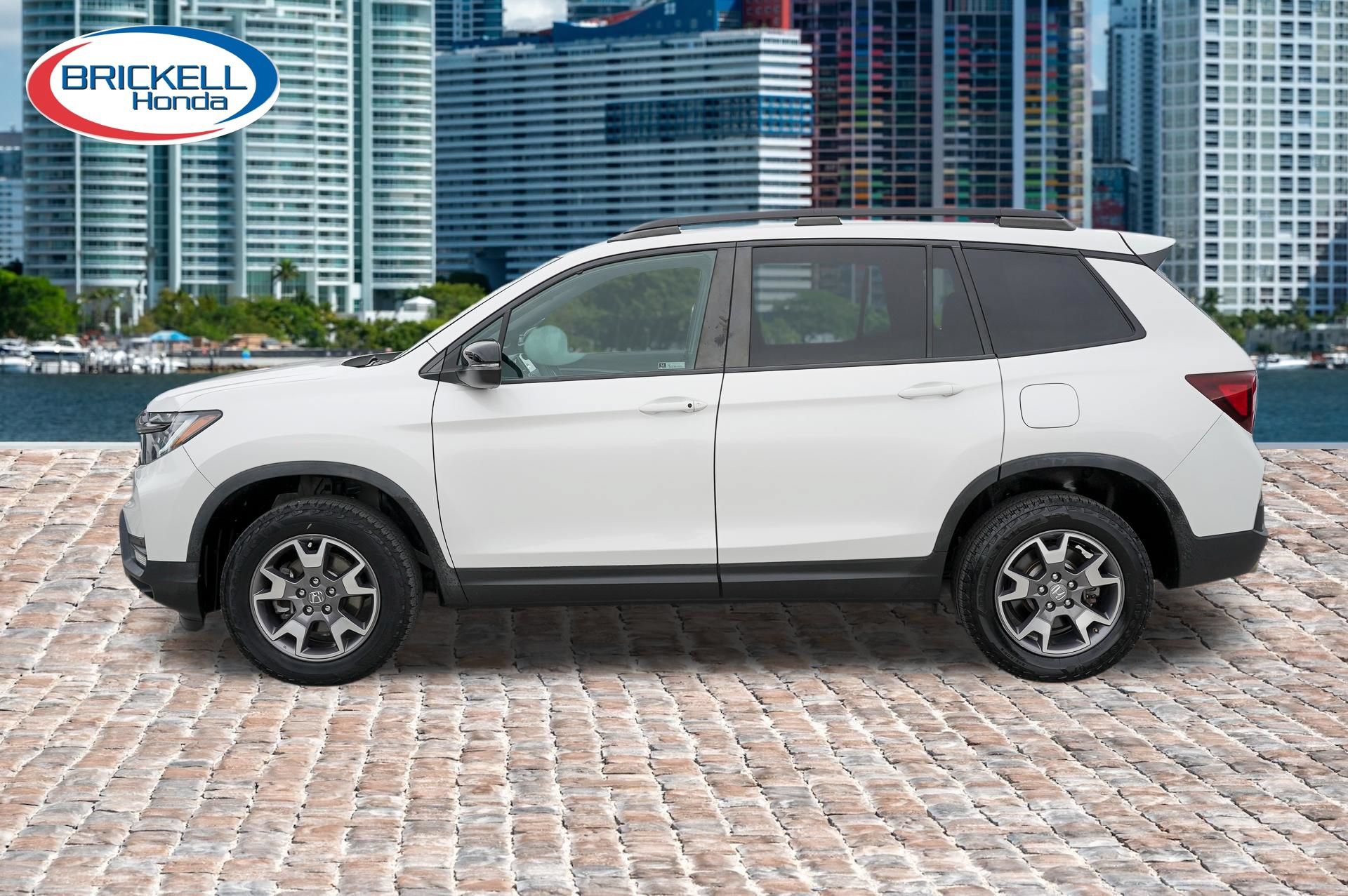 Used 2023 Honda Passport TrailSport image 9