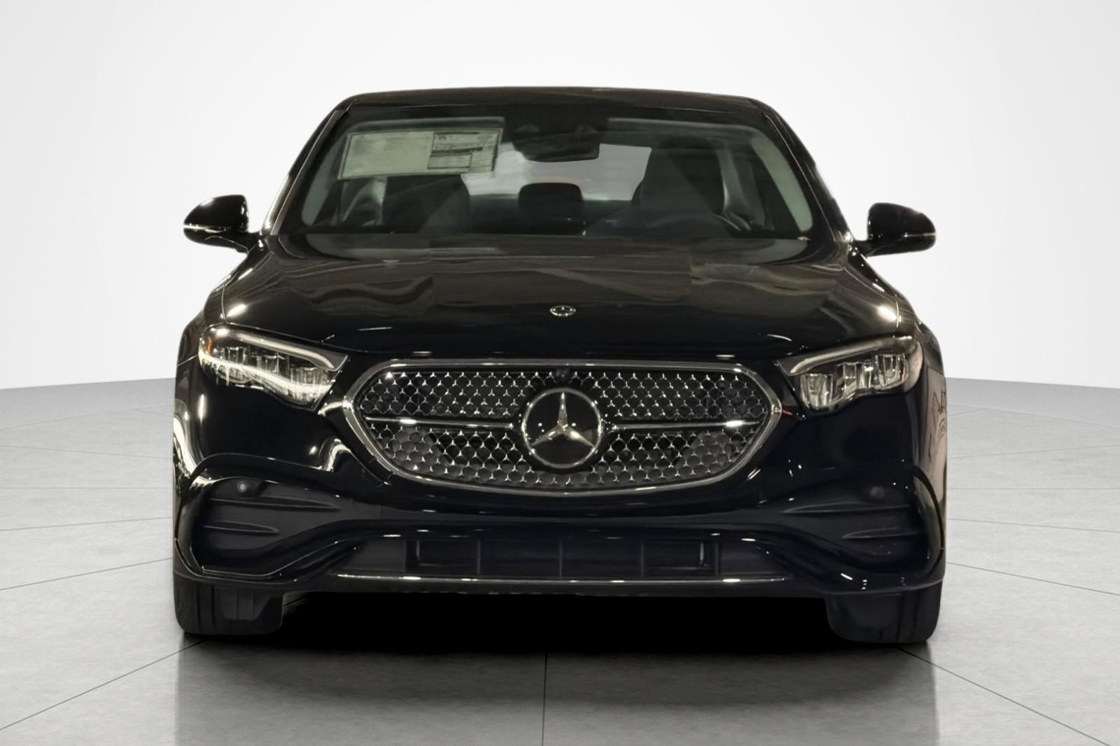 New 2027 Mercedes-Benz E 450 4MATIC Sedan image 8