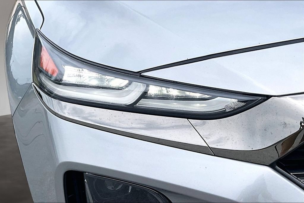 Used 2020 Hyundai Santa Fe Limited FWD image 29