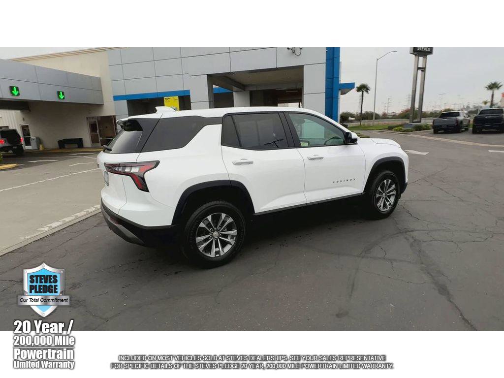 Used 2025 Chevrolet Equinox LT image 12