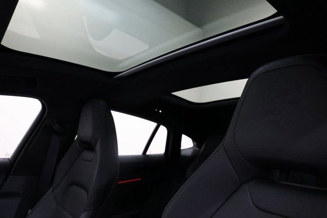 Used 2024 Porsche Panamera 4 image 96