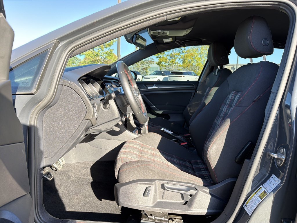 Used 2019 Volkswagen GTI Rabbit Edition FWD image 11