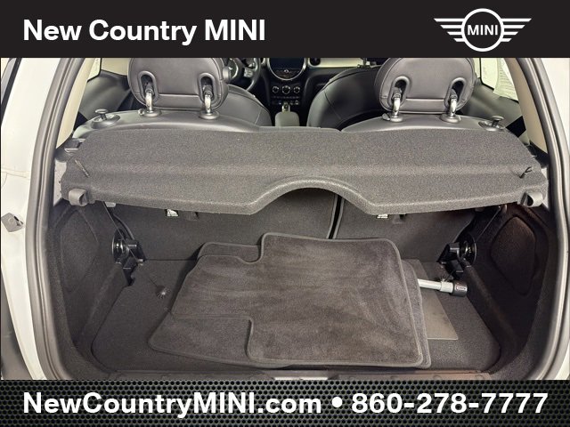 Used 2024 MINI Cooper SE w/ Signature Upholstery Package image 15