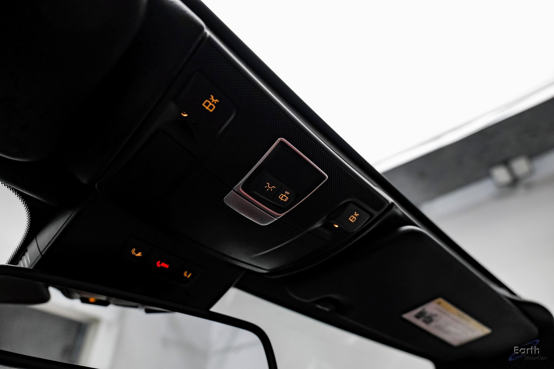 Used 2017 Mercedes-Benz SL 550 image 43