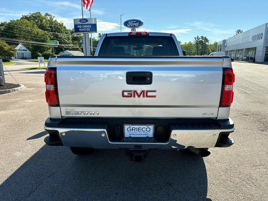 Used 2019 GMC Sierra 2500 SLE AWD/4WD image 4