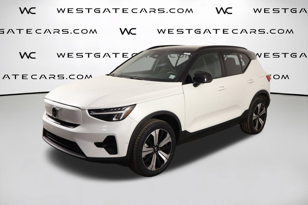 Used 2023 Volvo XC40 Recharge Plus AWD/4WD image 1