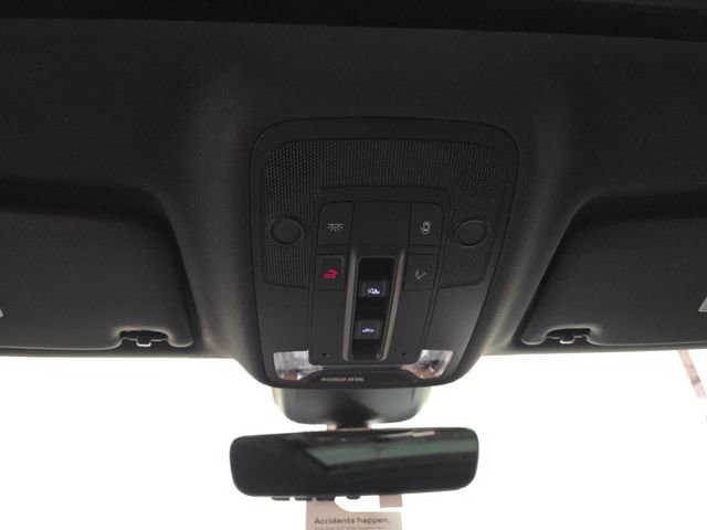 New 2025 Audi Q3 2.0T Premium image 22