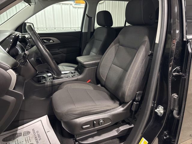Used 2018 Chevrolet Traverse LT image 14