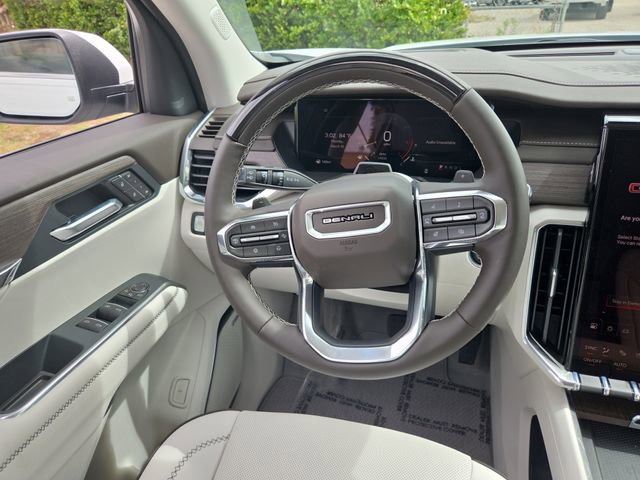 New 2026 GMC Acadia Denali w/ Super Cruise Package FWD image 16