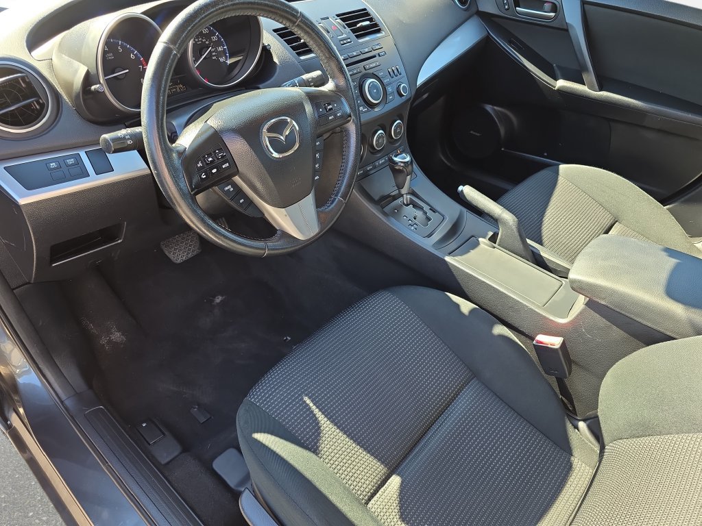 Used 2013 MAZDA MAZDA3 i Touring FWD image 16
