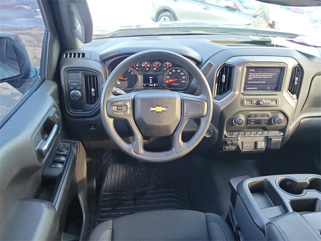 Used 2025 Chevrolet Silverado 1500 Custom w/ Turbomax Blackout Package image 6
