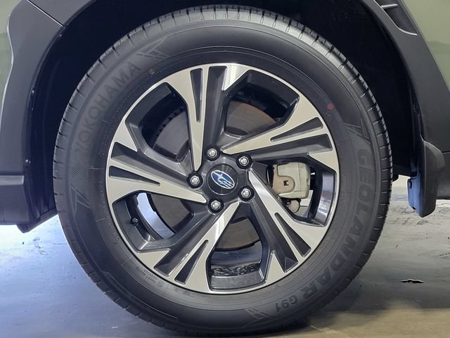 Used 2026 Subaru Crosstrek 2.5i Premium AWD/4WD image 10