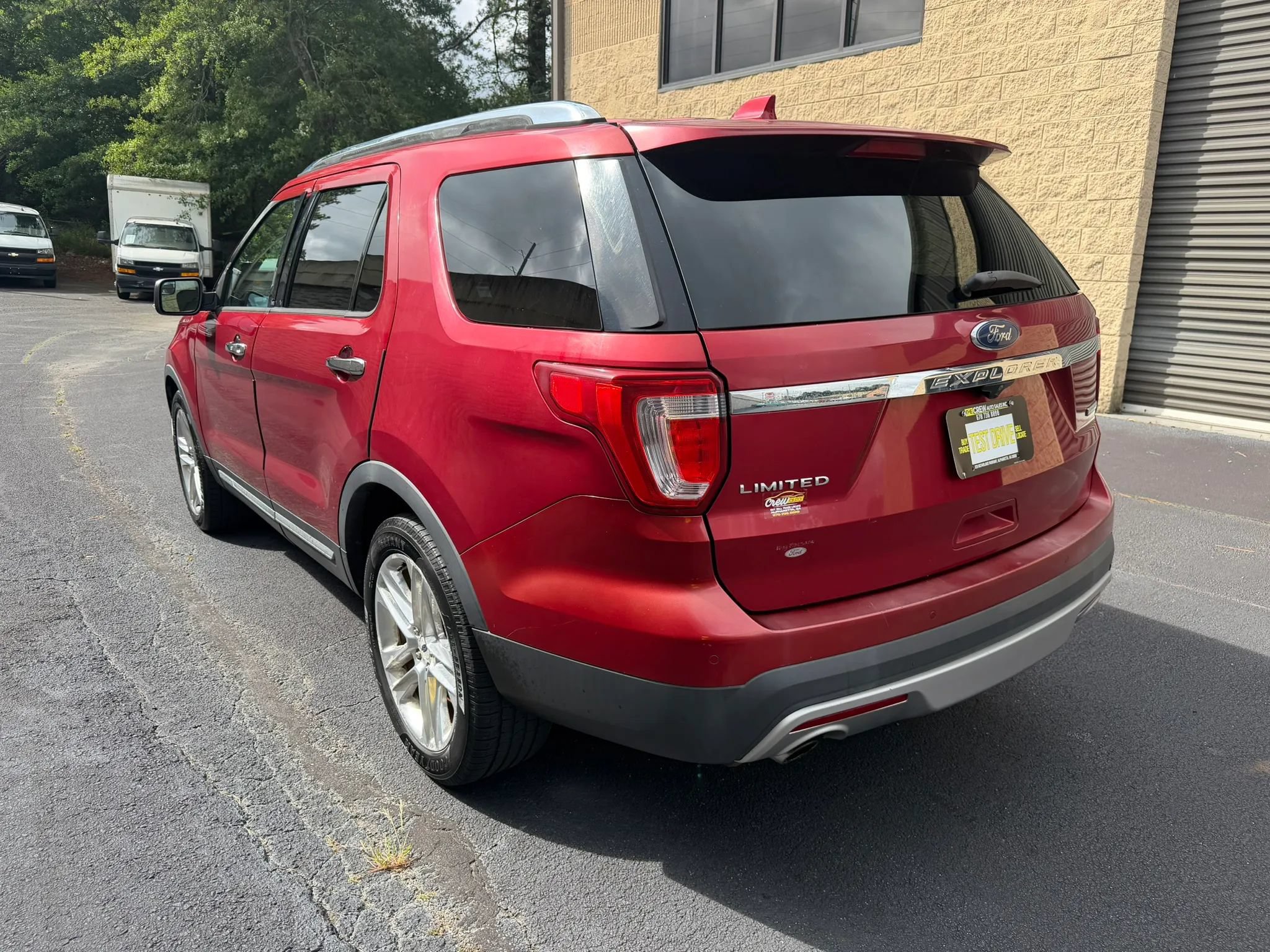 Used 2017 Ford Explorer Limited FWD image 9