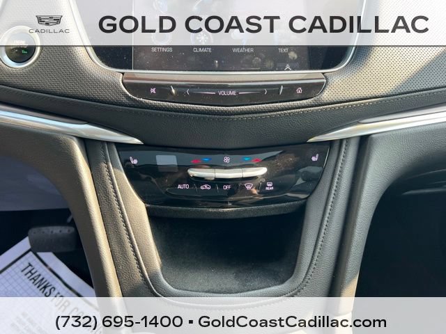 Used 2017 Cadillac XT5 Luxury w/ Driver Awareness Package FWD image 21