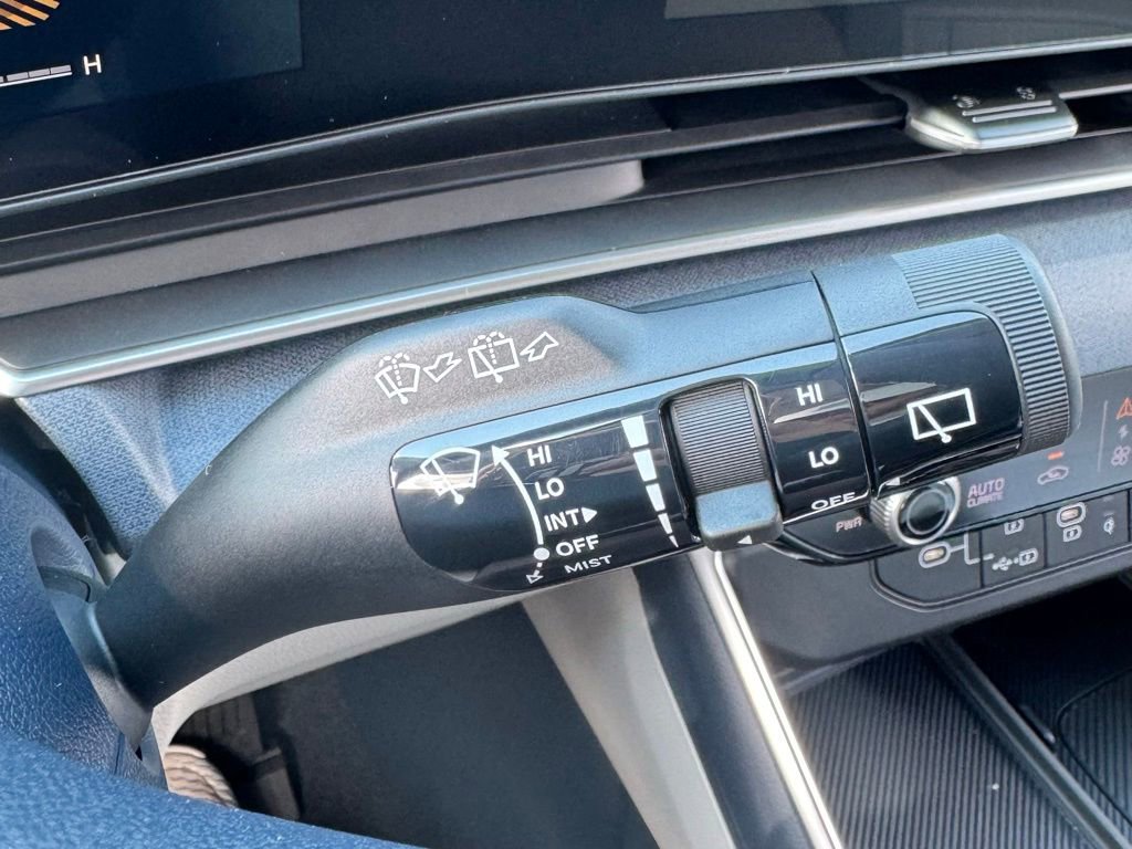 New 2026 Kia Carnival EX image 20