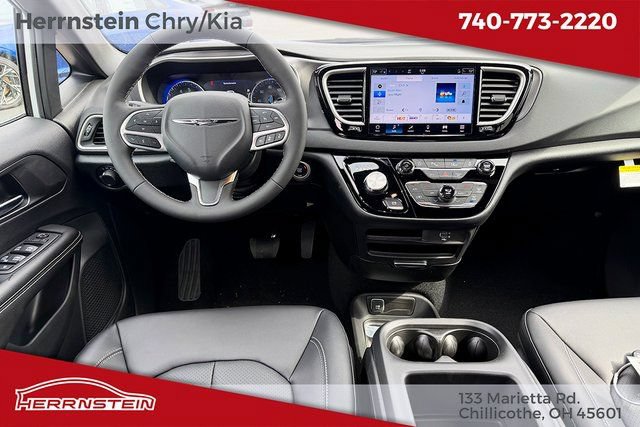 New 2026 Chrysler Voyager LX FWD image 6