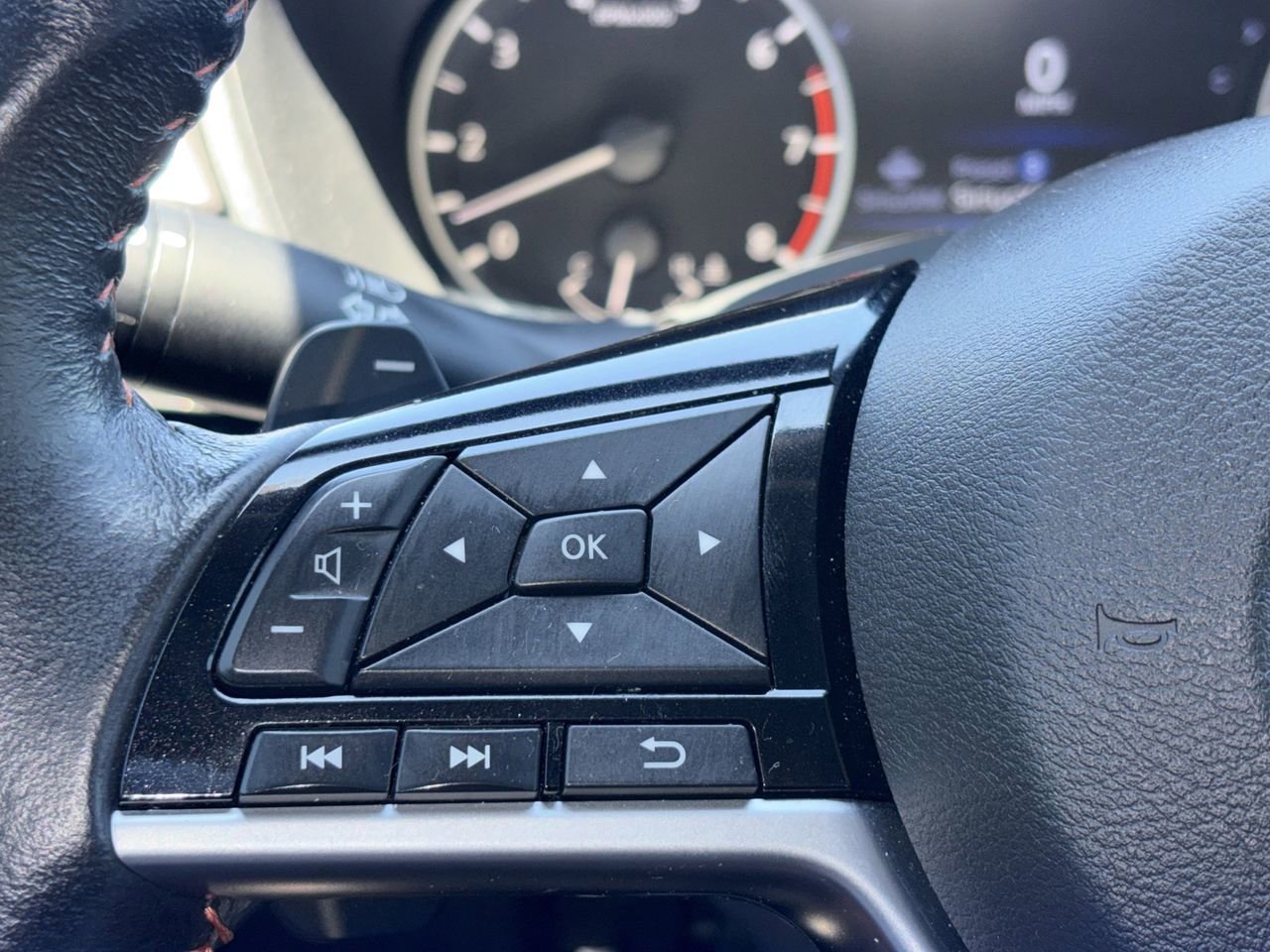 Certified 2023 Nissan Altima 2.5 SR FWD image 17