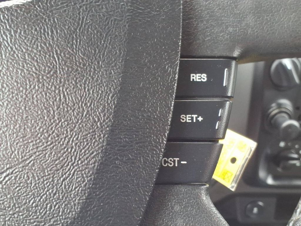 Used 2011 Ford Ranger XLT w/ Bright Trim Group AWD/4WD image 19