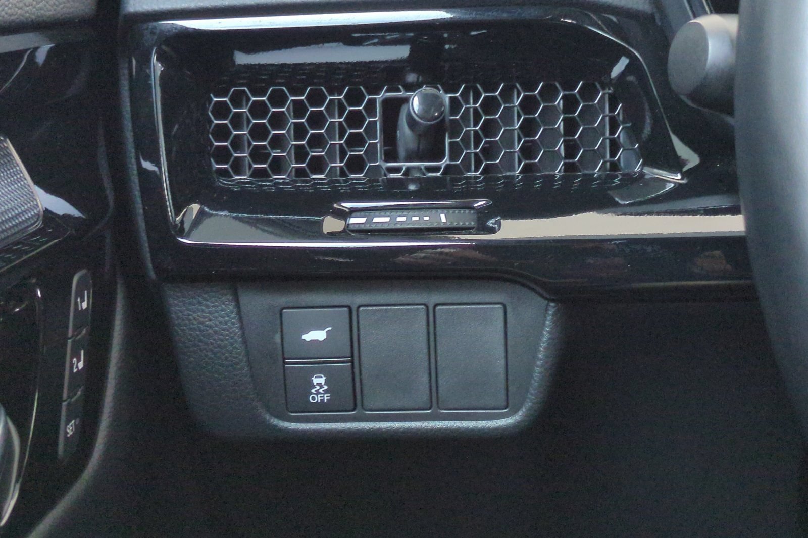 Used 2025 Honda CR-V Sport Touring image 41