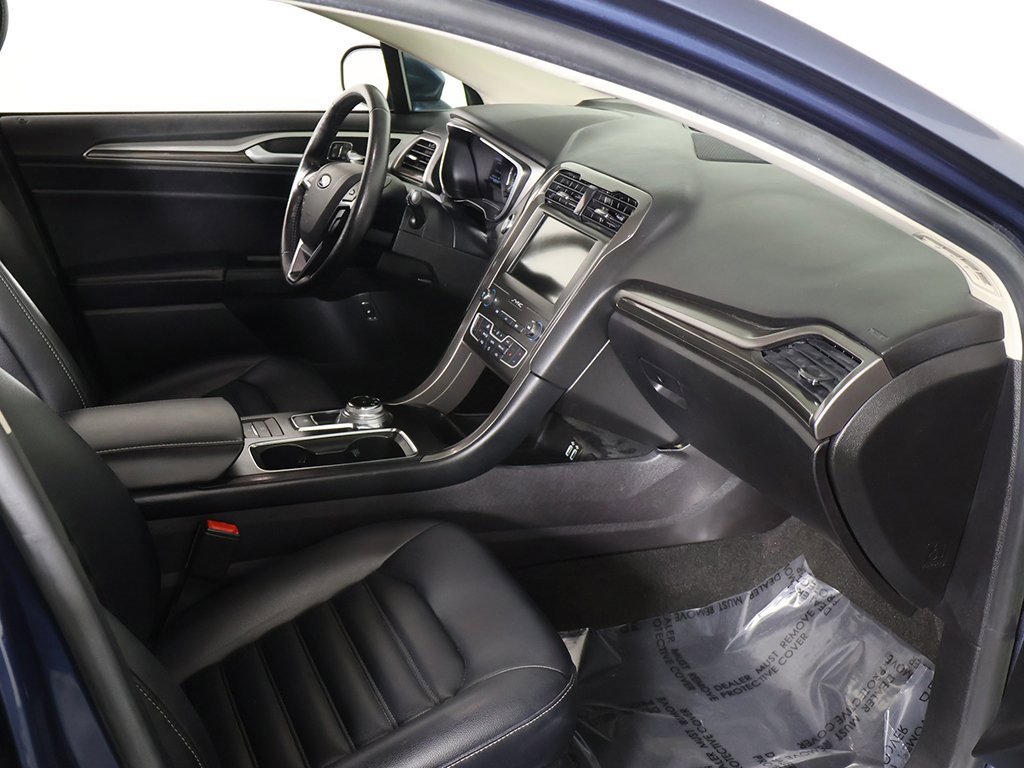 Used 2019 Ford Fusion SEL image 23